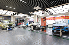 汽修培訓(xùn)學(xué)校-實(shí)訓(xùn)中心